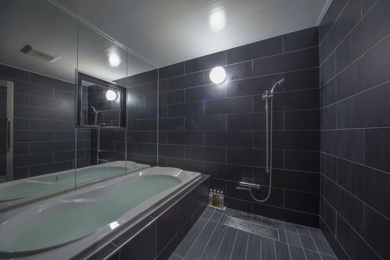 אוסקה Hotel Noah Resort Sakuranomiya (Adults Only) מראה חיצוני תמונה